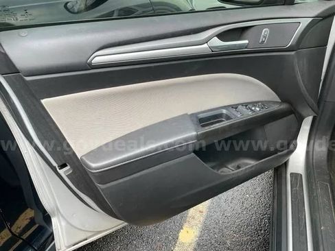 Used 2016 Ford Fusion S FWD image 10
