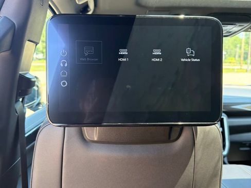 New 2026 GMC Yukon Elevation w/ Elevation Premium Package AWD/4WD image 20