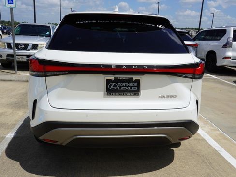 Used 2025 Lexus RX 350 Premium FWD image 6