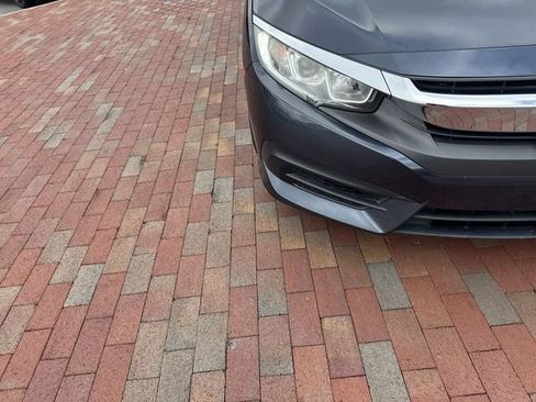 Used 2016 Honda Civic EX image 21