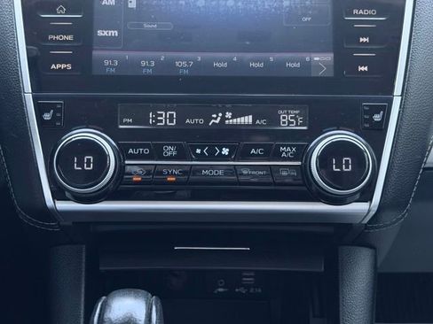 Used 2019 Subaru Outback 2.5i Premium AWD/4WD image 35