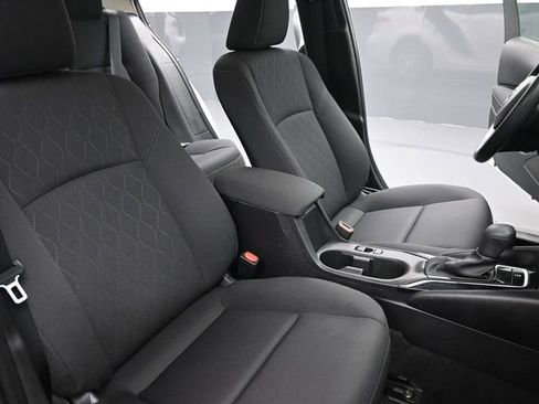 Used 2025 Toyota Corolla LE image 26