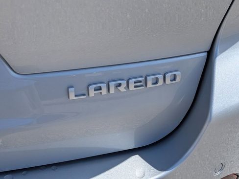 New 2026 Jeep Grand Cherokee L Laredo w/ Trailer Tow Package RWD image 12