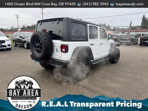 Used 2024 Jeep Wrangler Willys image 5