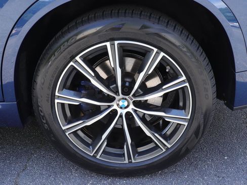 Used 2022 BMW X5 sDrive40i w/ M Sport Package image 42