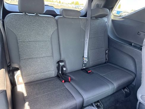 Used 2024 Chevrolet Traverse LT FWD image 10