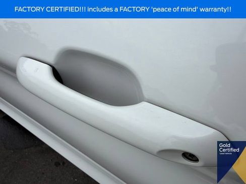 Used 2023 Ford Explorer XLT w/ Equipment Group 202A AWD/4WD image 24