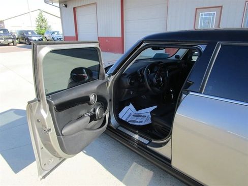 Used 2019 MINI Cooper S w/ Premium Package image 18