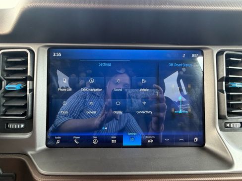 Used 2023 Ford Bronco Outer Banks AWD/4WD image 44