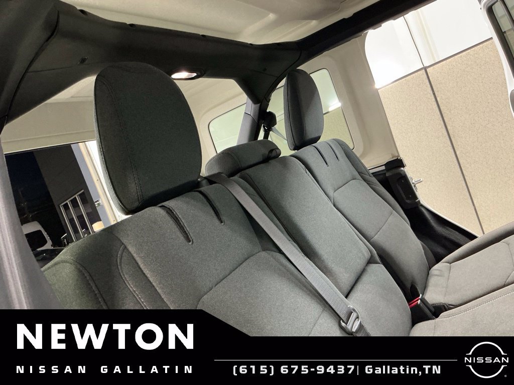 Used 2024 Jeep Wrangler Unlimited w/ Convenience Group AWD/4WD image 19