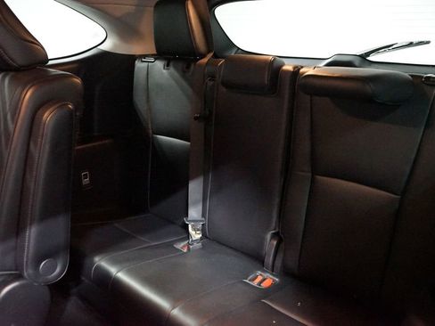 Used 2023 Toyota Highlander Limited image 31