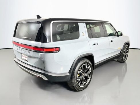 Used 2024 Rivian R1S Adventure Quad AWD/4WD image 7