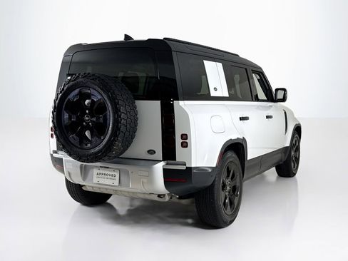 Used 2020 Land Rover Defender 110 S image 5