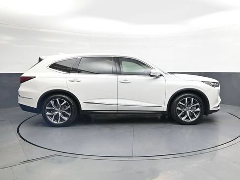 Used 2023 Acura MDX FWD w/ Technology Package image 3