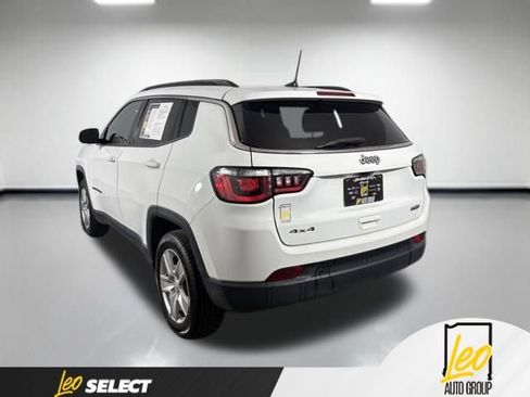Used 2022 Jeep Compass Latitude w/ Convenience Group AWD/4WD image 4