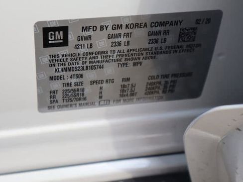 Used 2020 Buick Encore GX Select w/ Sport Touring Package FWD image 28