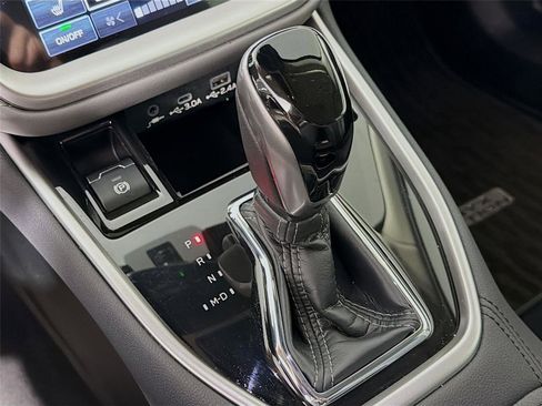 Certified 2025 Subaru Outback Onyx Edition AWD/4WD image 19