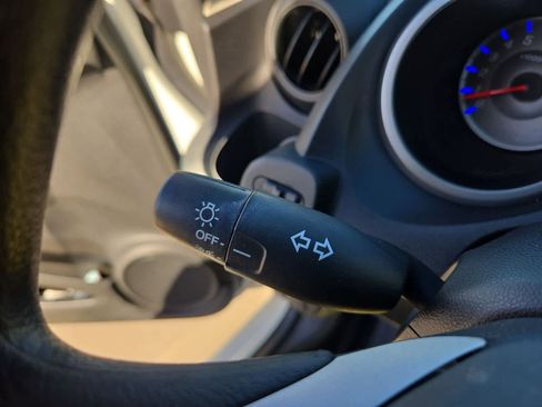 Used 2013 Honda Fit image 24