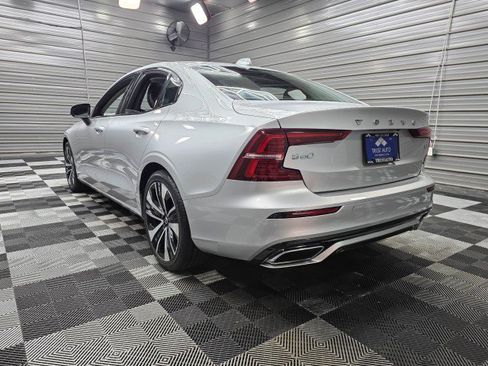 Used 2022 Volvo S60 B5 Inscription FWD image 7