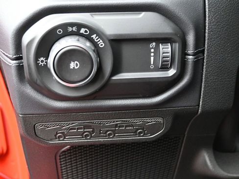 New 2025 Jeep Wrangler Sahara image 11