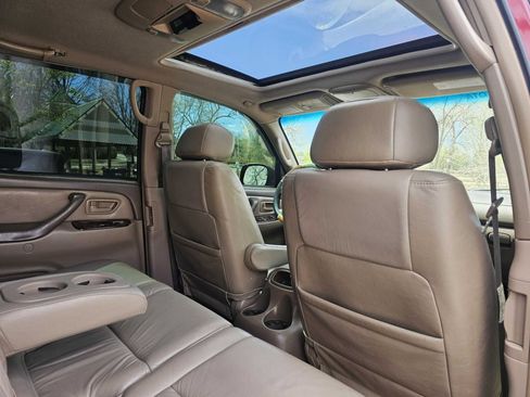 Used 2004 Toyota Tundra Limited image 41