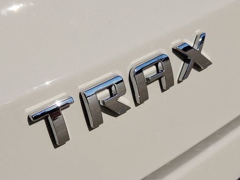 New 2026 Chevrolet Trax ACTIV w/ Sunroof Package image 7