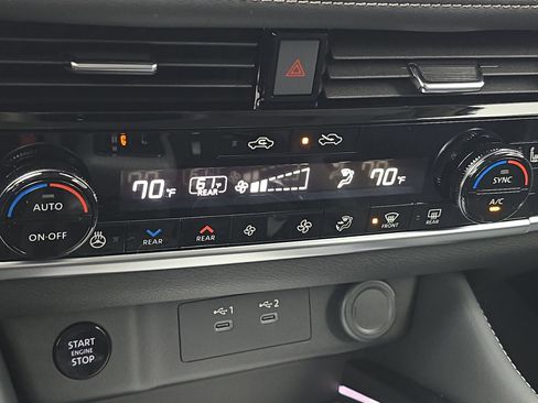 New 2026 Nissan Rogue Platinum w/ Platinum Premium Package image 24