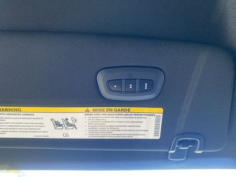 New 2026 Chrysler Pacifica Select w/ S Appearance Package image 37