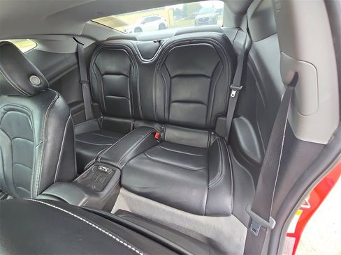 Used 2021 Chevrolet Camaro LT w/ RS Package image 16