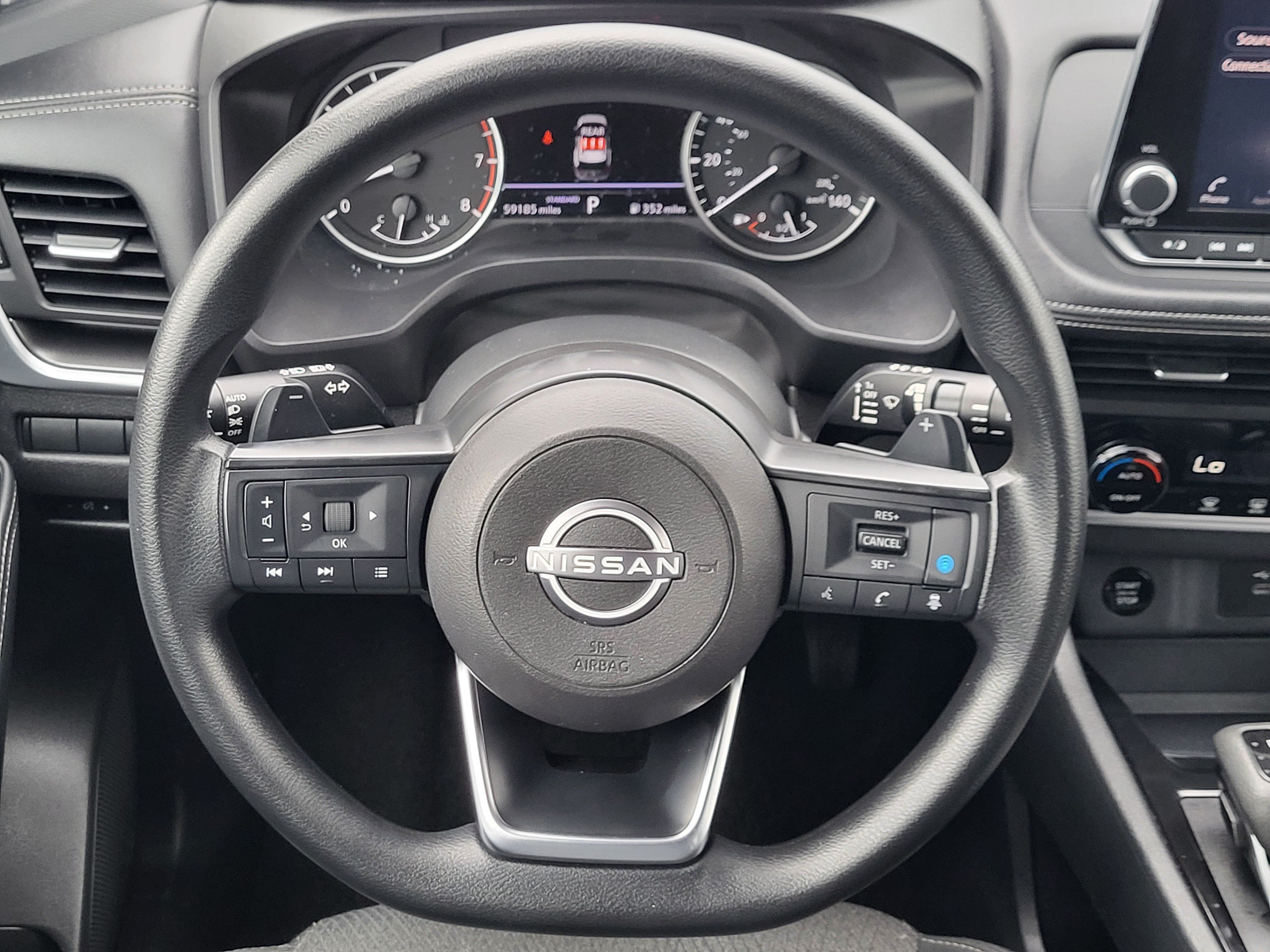 Certified 2024 Nissan Rogue SV FWD image 28
