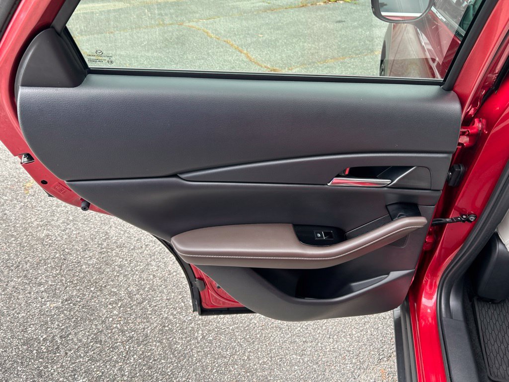 Used 2023 MAZDA CX-30 AWD 2.5 S w/ Premium Package image 26