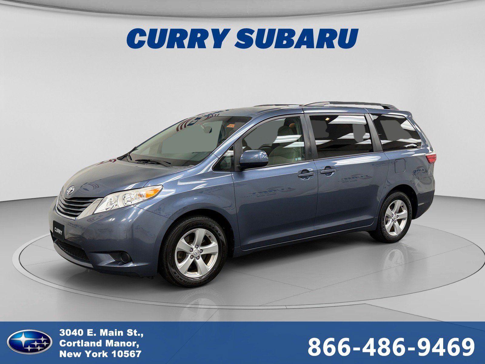 Used 2017 Toyota Sienna LE FWD image 1