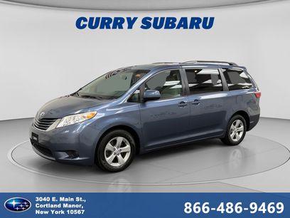 Used 2017 Toyota Sienna LE