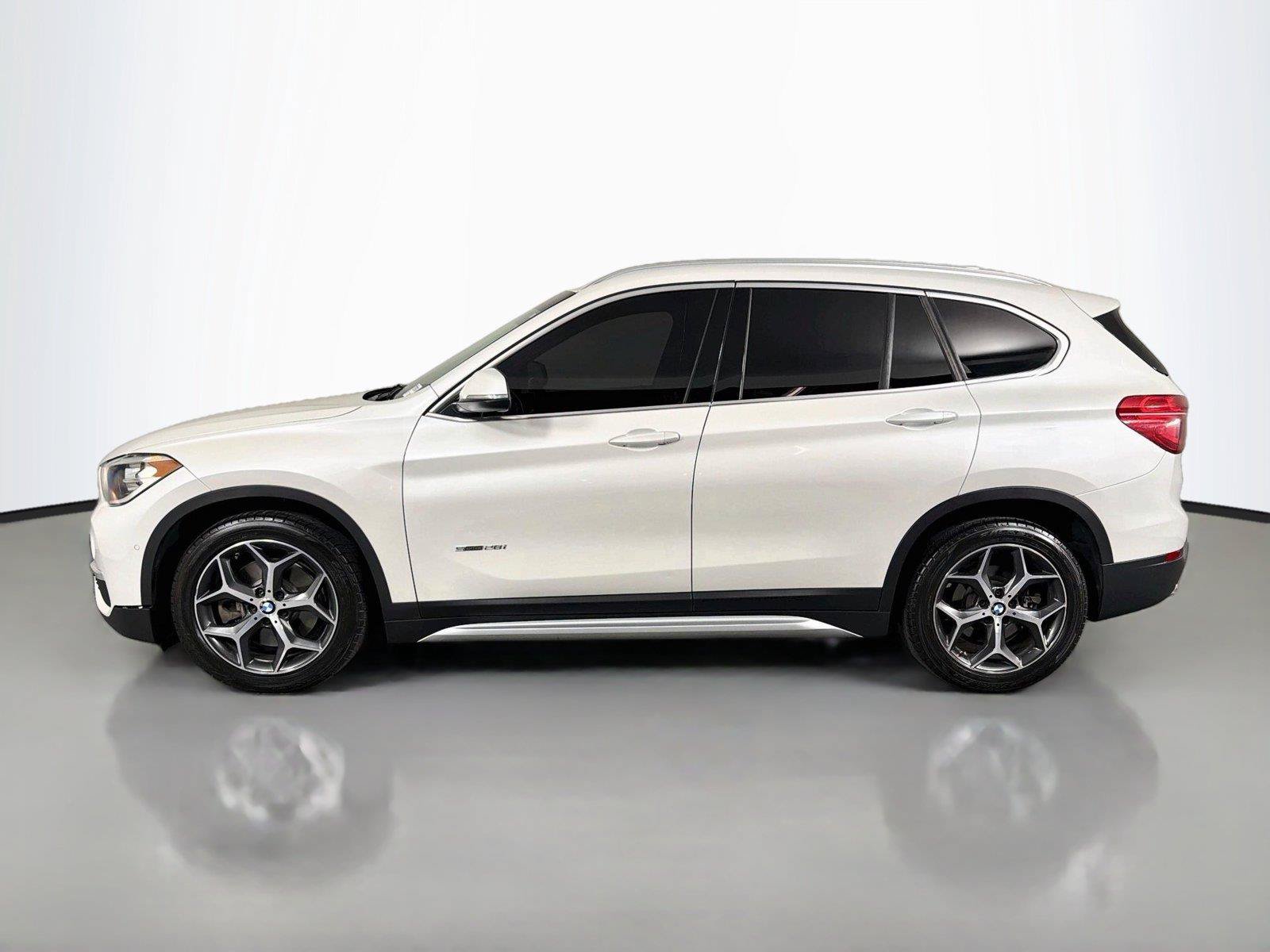 Used 2018 BMW X1 sDrive28i FWD image 9