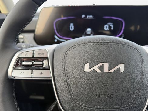 New 2025 Kia Telluride EX image 25