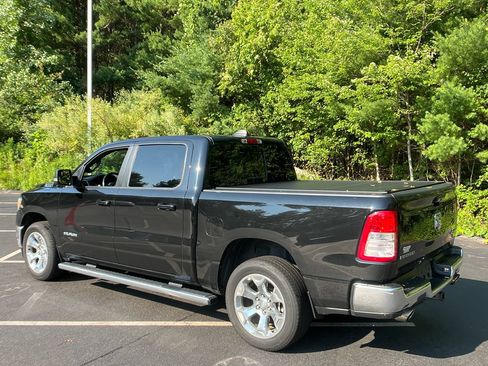 Used 2021 RAM 1500 Big Horn AWD/4WD image 3