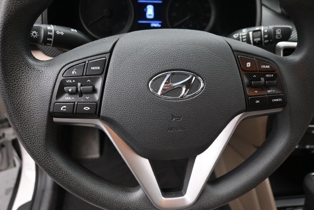 Used 2020 Hyundai Tucson Value w/ Cargo Package AWD/4WD image 17