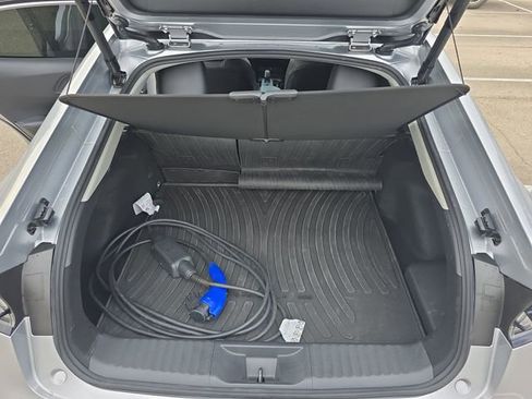 Used 2024 Toyota Prius Prime Premium image 12