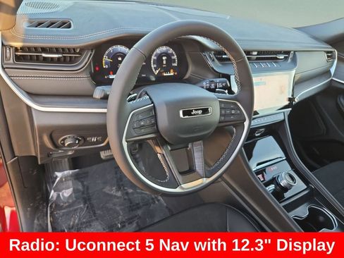 New 2026 Jeep Grand Cherokee Altitude AWD/4WD image 11
