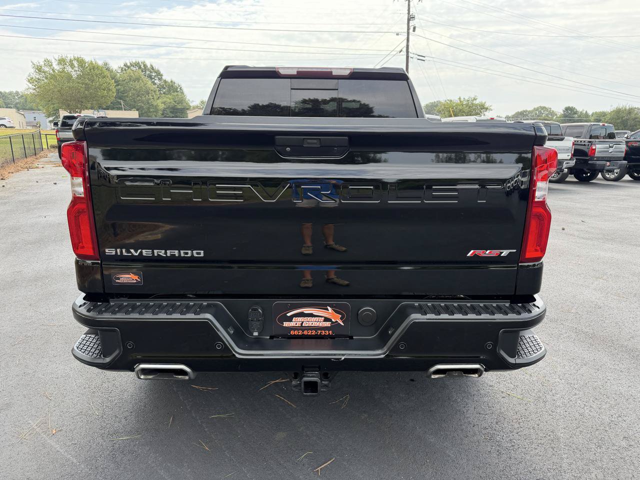 Used 2019 Chevrolet Silverado 1500 RST AWD/4WD image 3