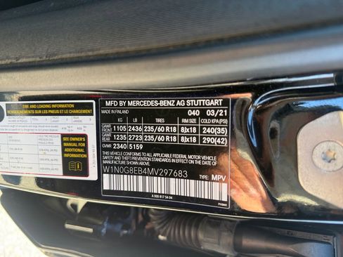 Used 2021 Mercedes-Benz GLC 300 4MATIC image 26