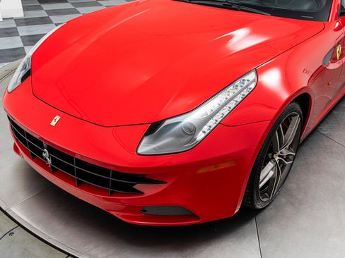 Used 2014 Ferrari FF image 33