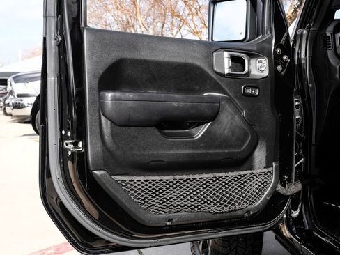 Used 2021 Jeep Wrangler Unlimited Sport image 44