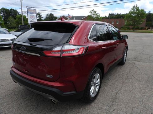 Used 2019 Ford Edge SEL w/ Equipment Group 201A AWD/4WD image 3
