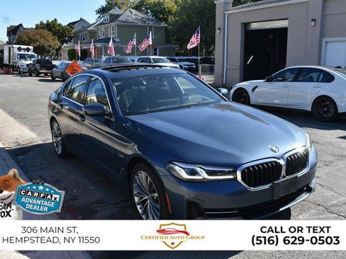 Used 2023 BMW 530e xDrive w/ Premium Package image 4