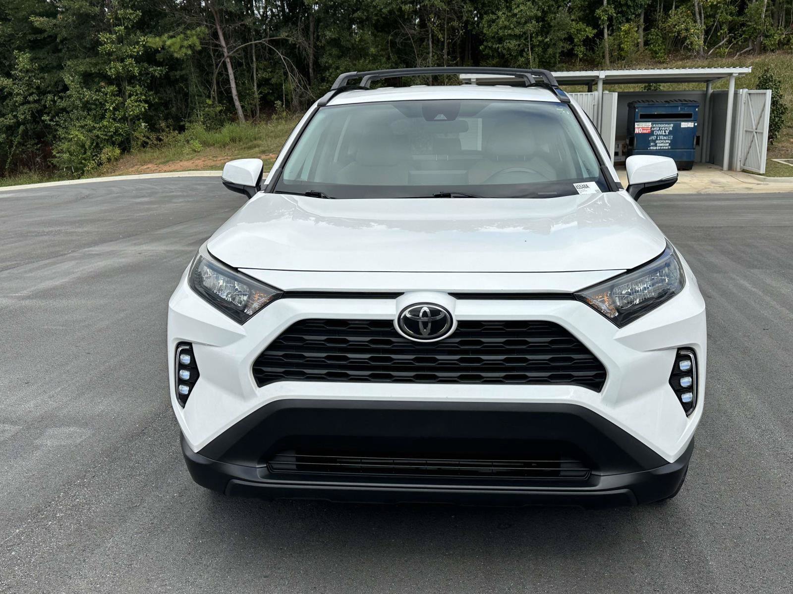 Used 2021 Toyota RAV4 LE FWD image 2