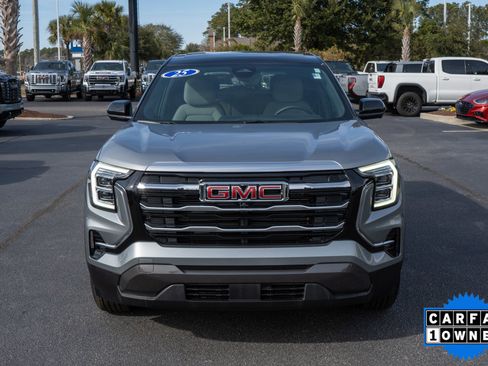 Certified 2025 GMC Terrain Elevation w/ Technology Package II image 8