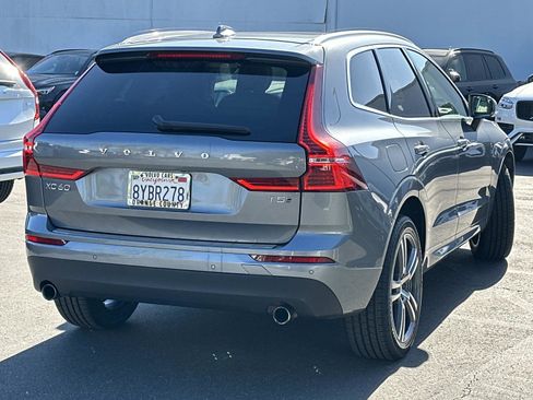 Certified 2021 Volvo XC60 T5 Momentum w/ Premium Package image 4