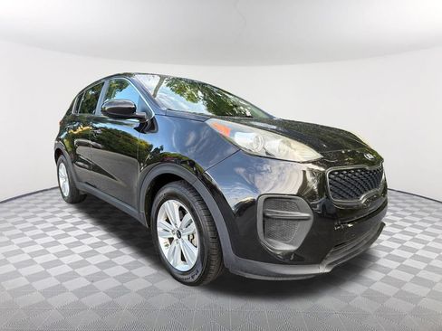 Used 2018 Kia Sportage LX FWD image 3