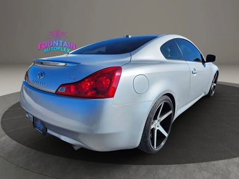 Used 2009 INFINITI G37 Journey w/ Premium Pkg image 5